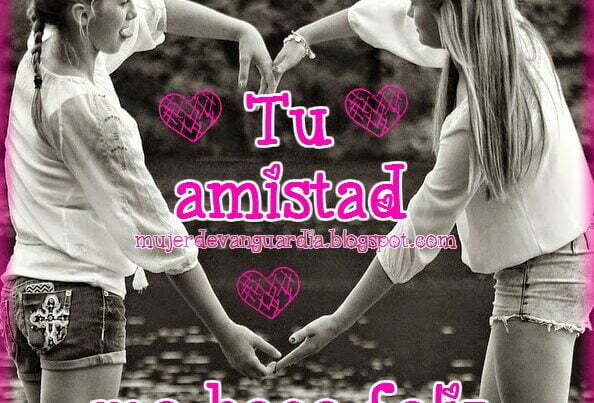 Dos niñas formando un corazón de amistad